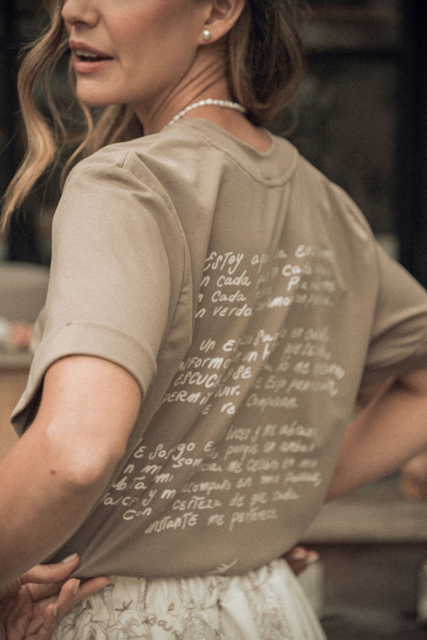 CAMISETA ME HABITO CON AMOR