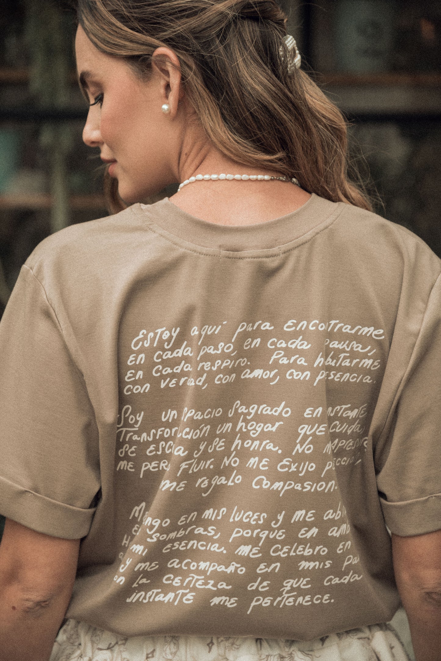 CAMISETA ME HABITO CON AMOR