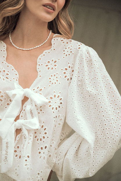 BLUSA DE OJALILLO