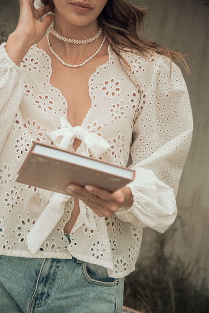 BLUSA DE OJALILLO